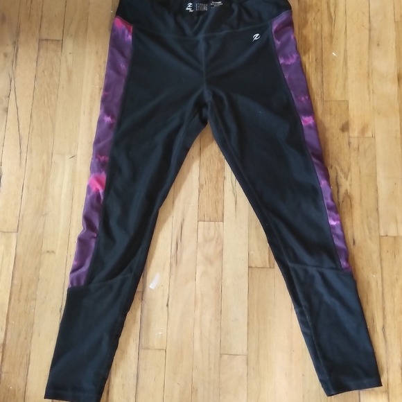 Pants - Picture 5 of 8